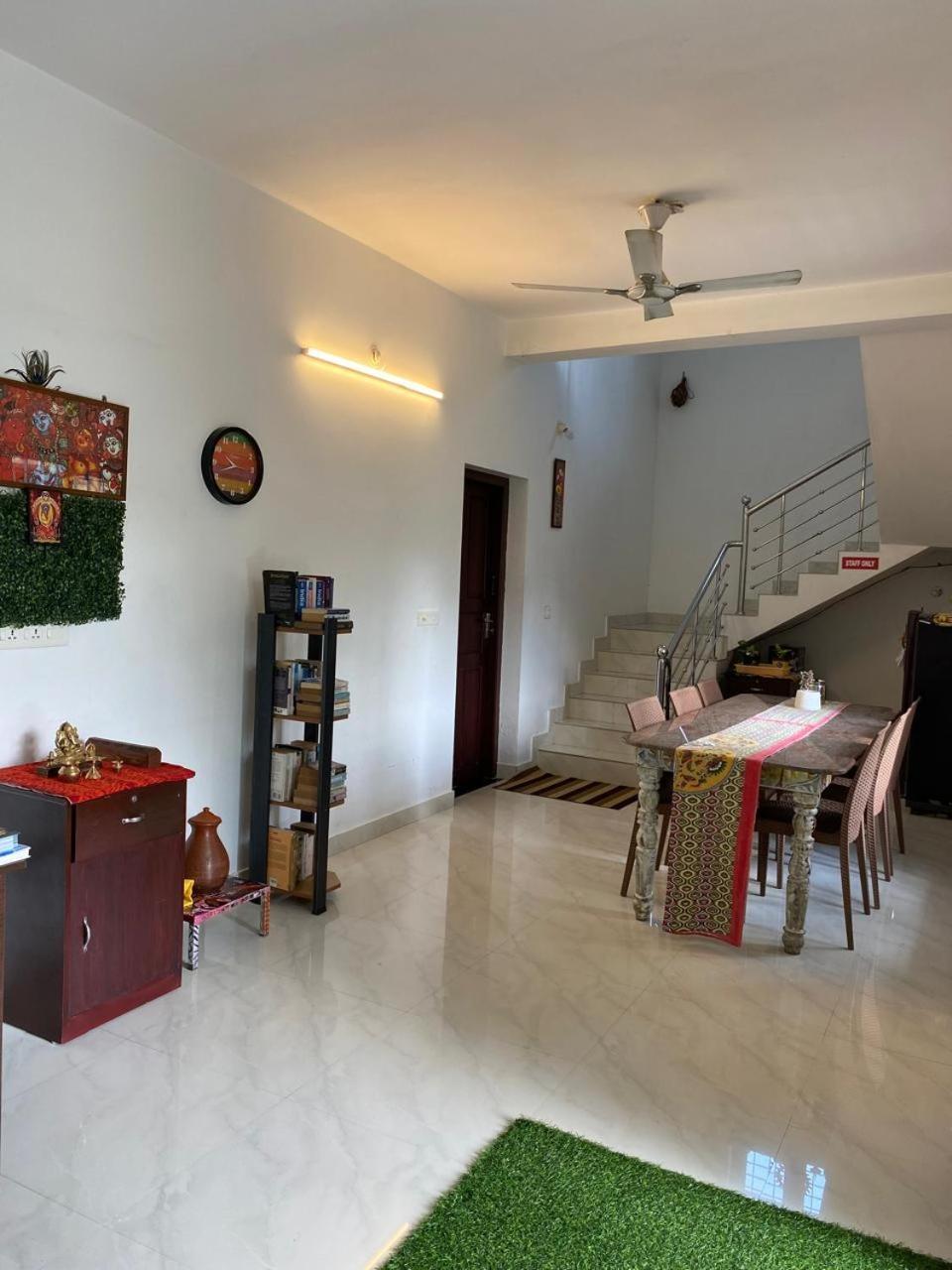 Sree Valsam Inn Bed Breakfast Alappuzha Exteriör bild