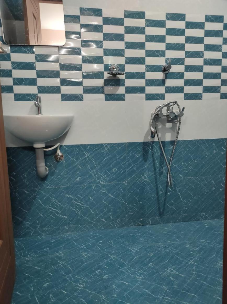 Sree Valsam Inn Bed Breakfast Alappuzha Exteriör bild